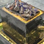 نافورة حجرية مختلطة من النار والماء