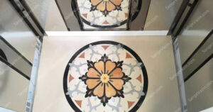 معرق سنگی در کف آسانسور