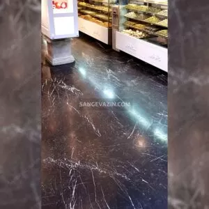 اجرای سنگ نجف آباد مشکی در کف