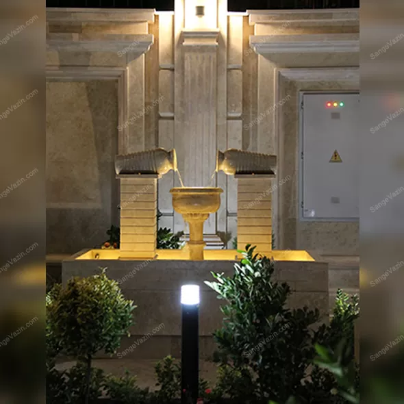 آبنما سنگی دارای کوزه