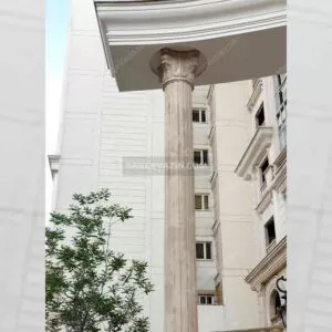 ستون سنگی بلند و بزرگ یک تکه تراورتن