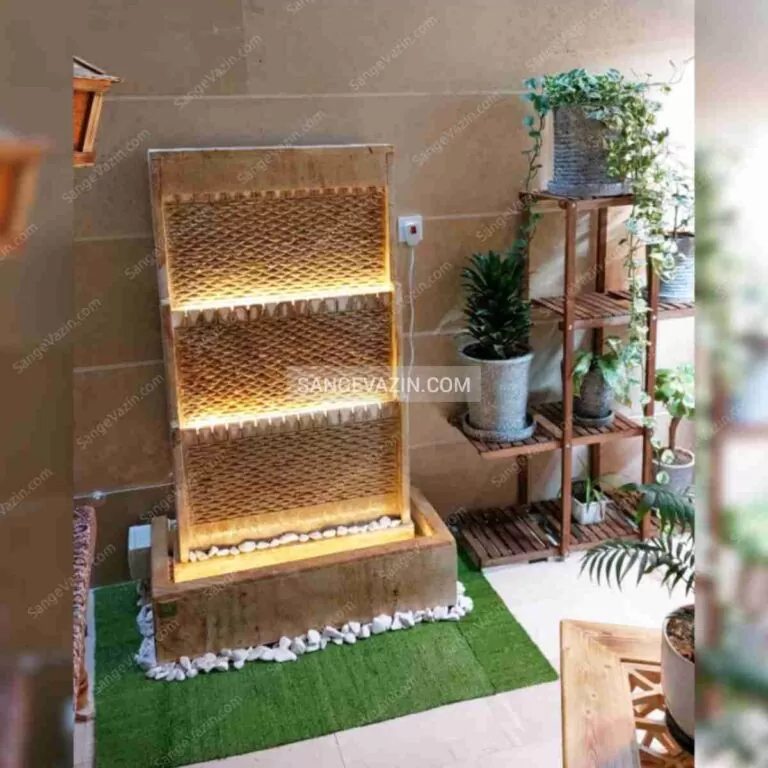 آبنمای سنگی ساینا