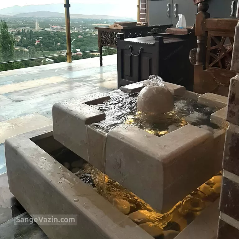 آبنمای چهار وجهی مروارید در بالکن