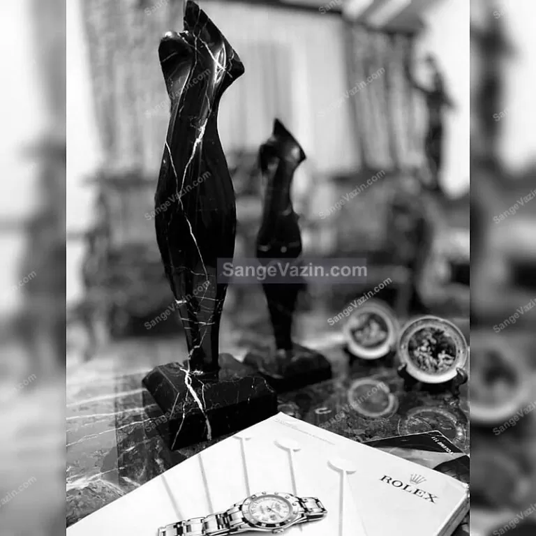 مجسمه سنگی مرمریت مشکی
