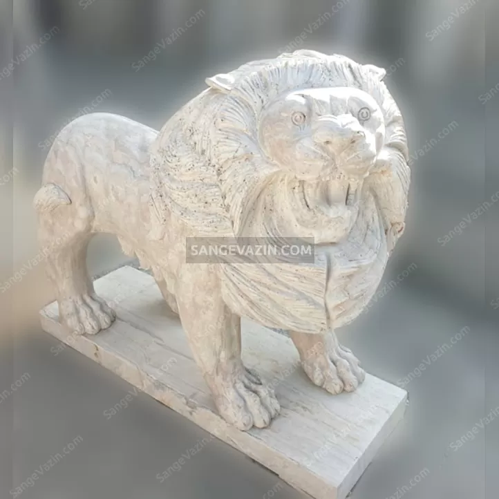 مجسمه شیر سنگی