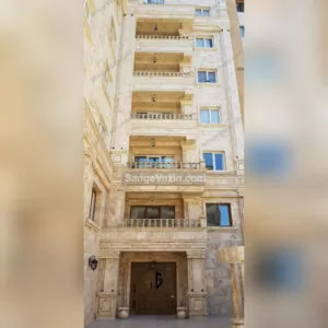 سنگ نما تراورتن کرم موجدار در ساختمان