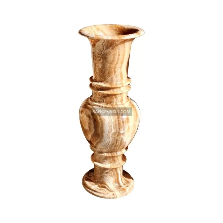 گلدان سنگی برکه